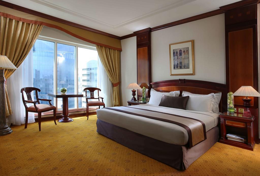 Carlton Palace Hotel Dubai Bagian luar foto